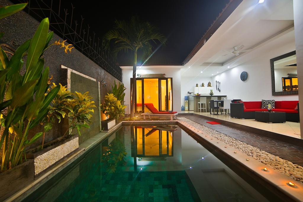 Bali Cinta Villa Seminyak Exterior foto